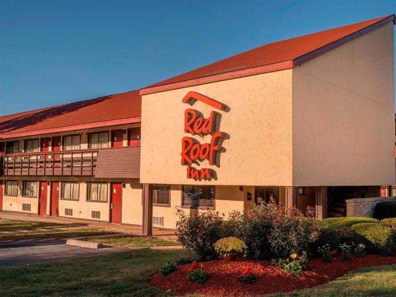 Red Roof Inn Гікорі Екстер'єр фото