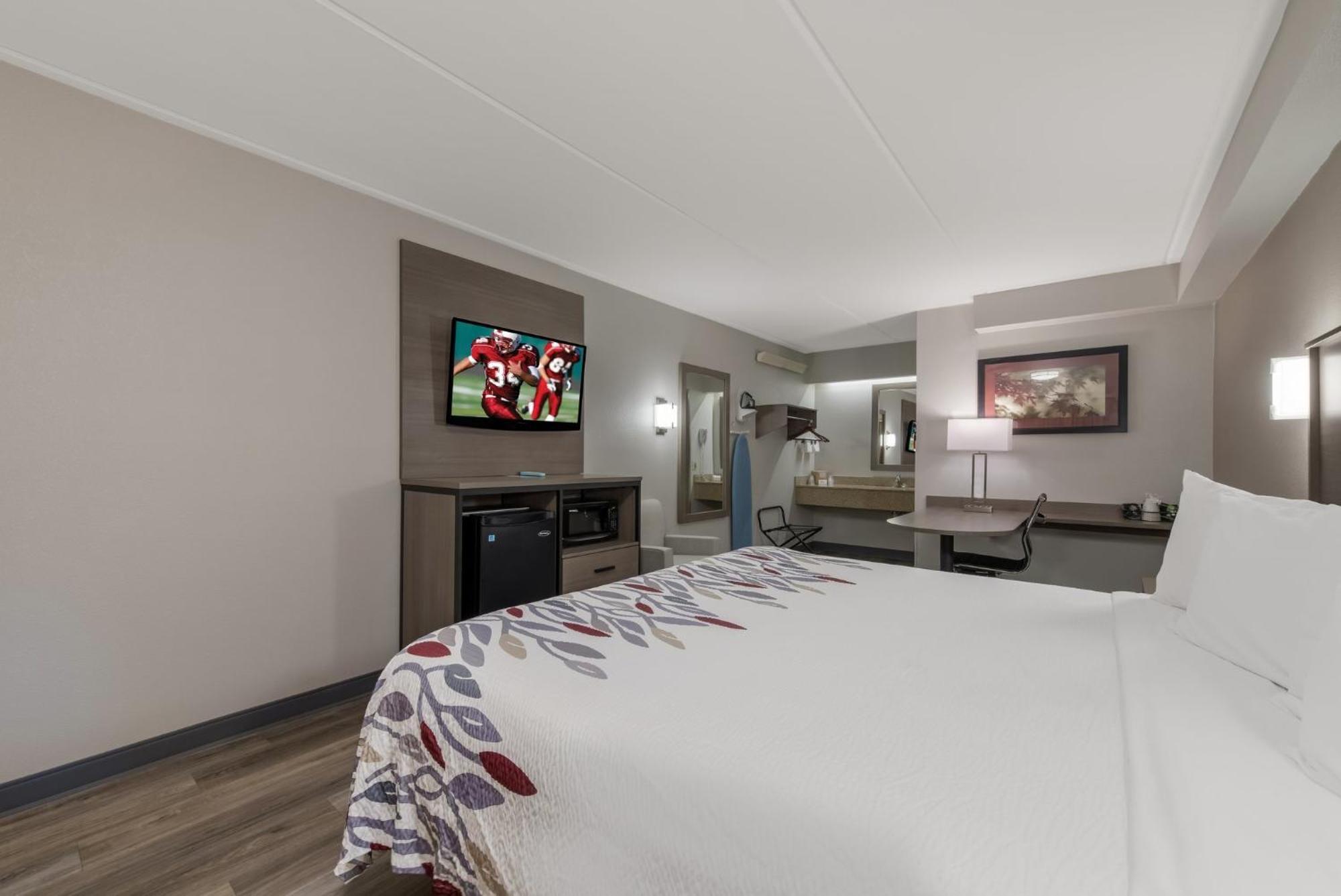 Red Roof Inn Гікорі Екстер'єр фото